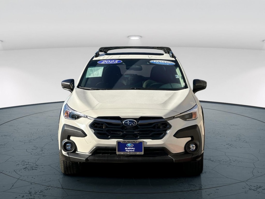 2025 Subaru Crosstrek Premium photo 3