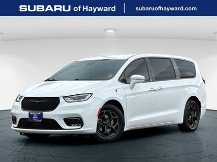 2022 Chrysler Pacifica Hybrid Touring L Van Passenger Van