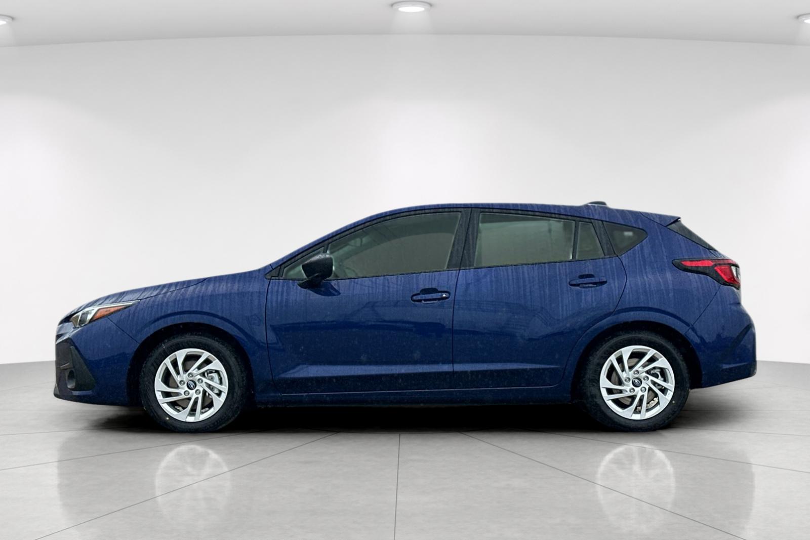 2025 Subaru Impreza Base photo 3