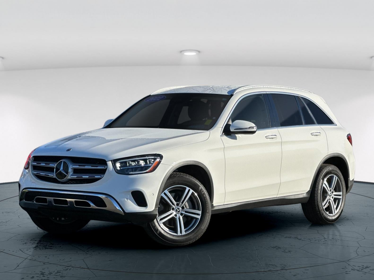 2022 Mercedes-Benz GLC GLC300 - Photo 2