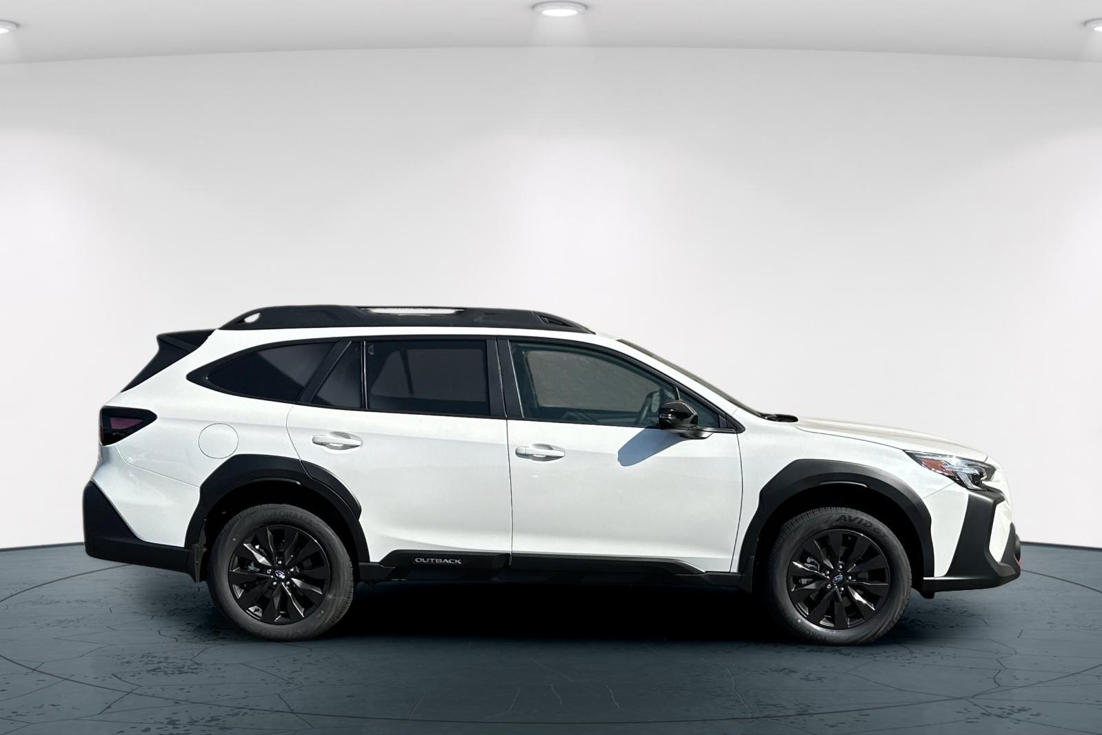 2025 Subaru Outback Onyx Edition photo 3