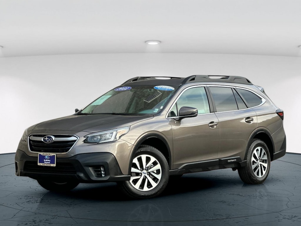 2022 Subaru Outback Premium photo 2