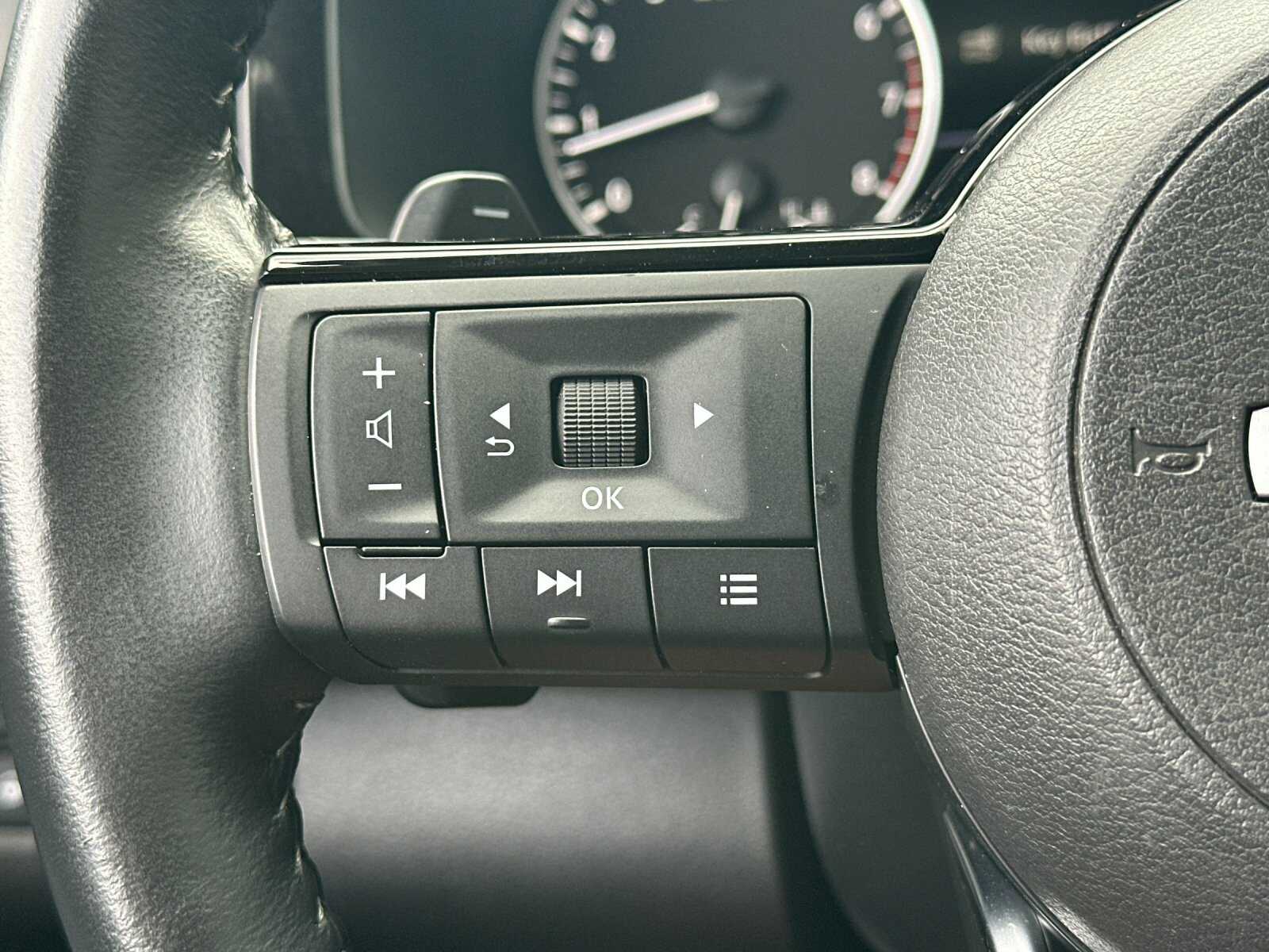 2023 Nissan Pathfinder SL - Photo 30