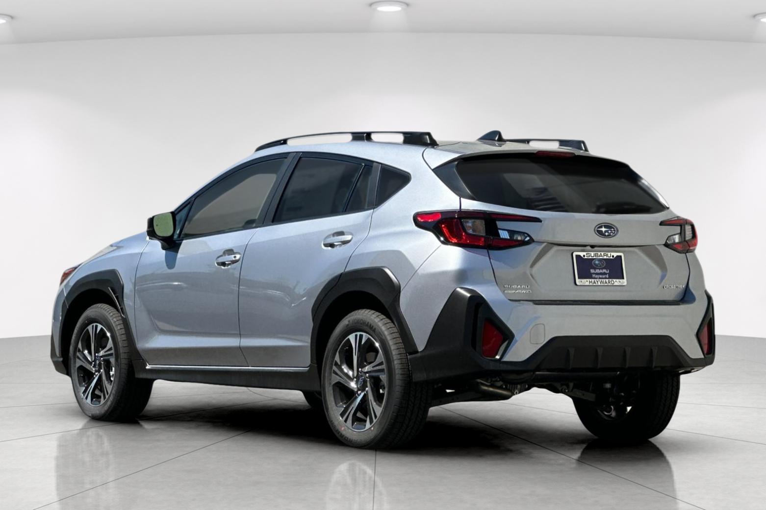 2025 Subaru Crosstrek Premium photo 4