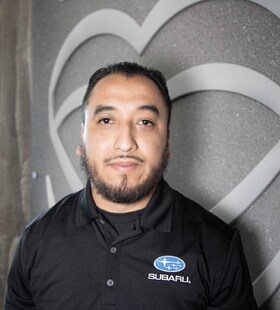 Staff member Juan Sanchez from ID_31843dcd2dc2