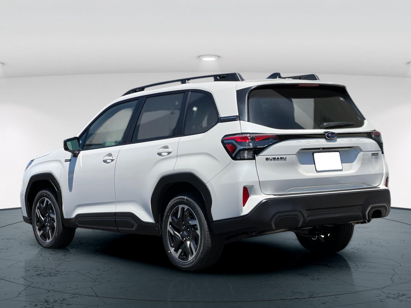 2025 Subaru Forester Limited photo 4