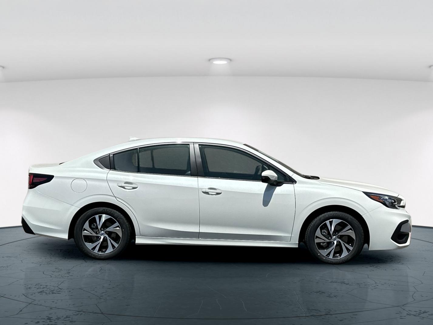 2025 Subaru Legacy Premium photo 3