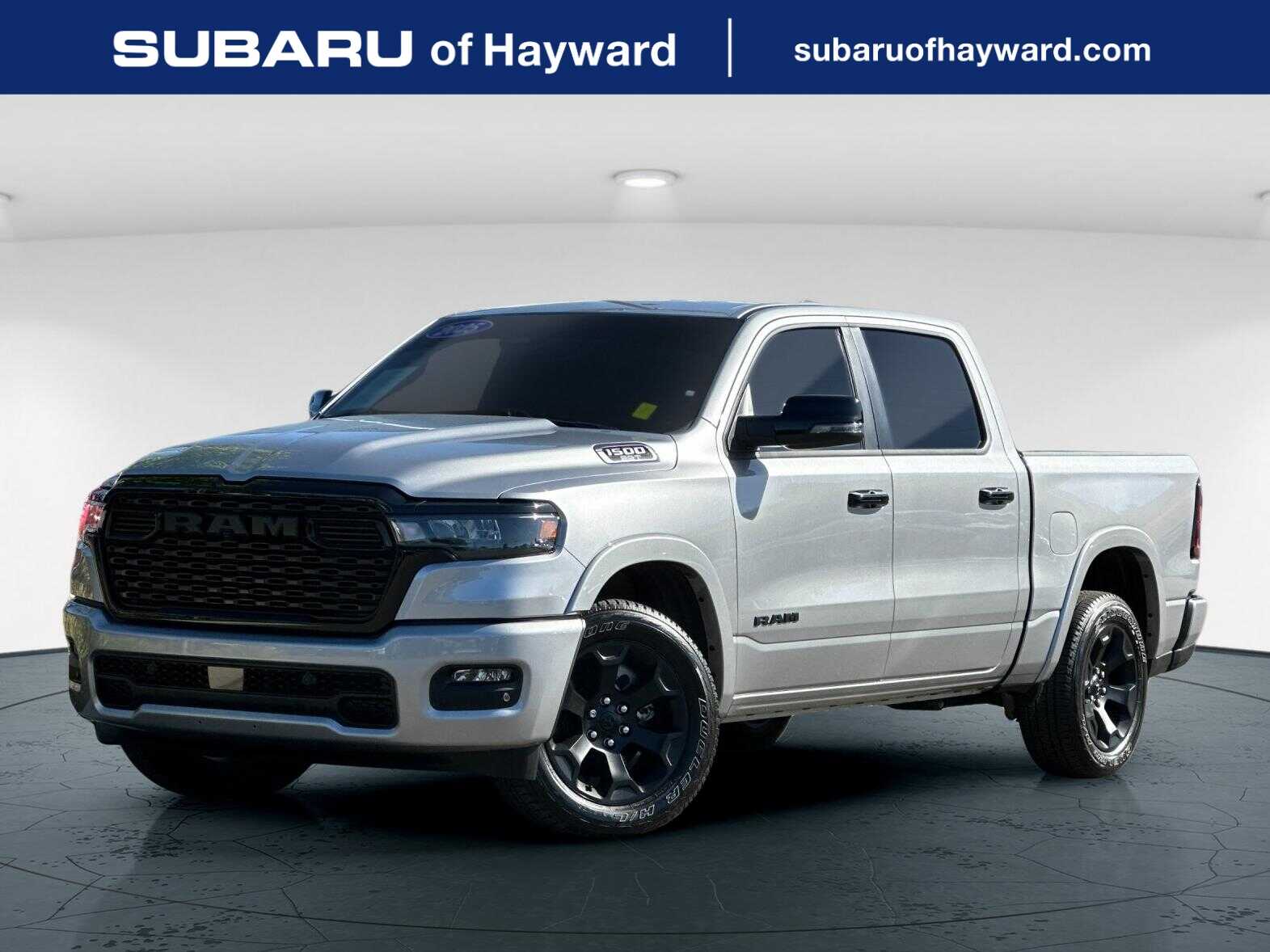2025 RAM 1500 Big Horn/Lone Star Crew Cab 5'7's photo