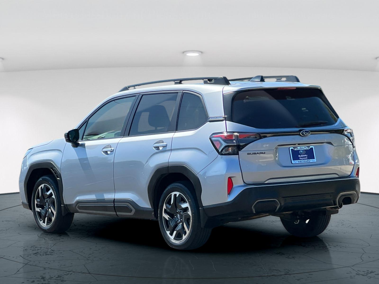 2025 Subaru Forester Limited photo 4