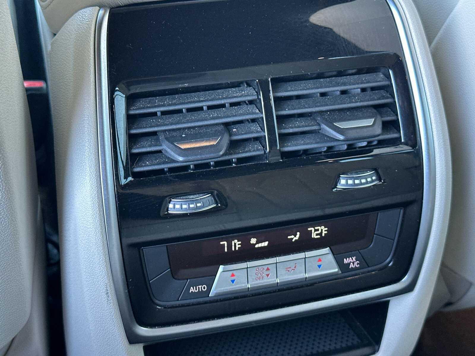 2020 BMW X5 40i - Photo 15