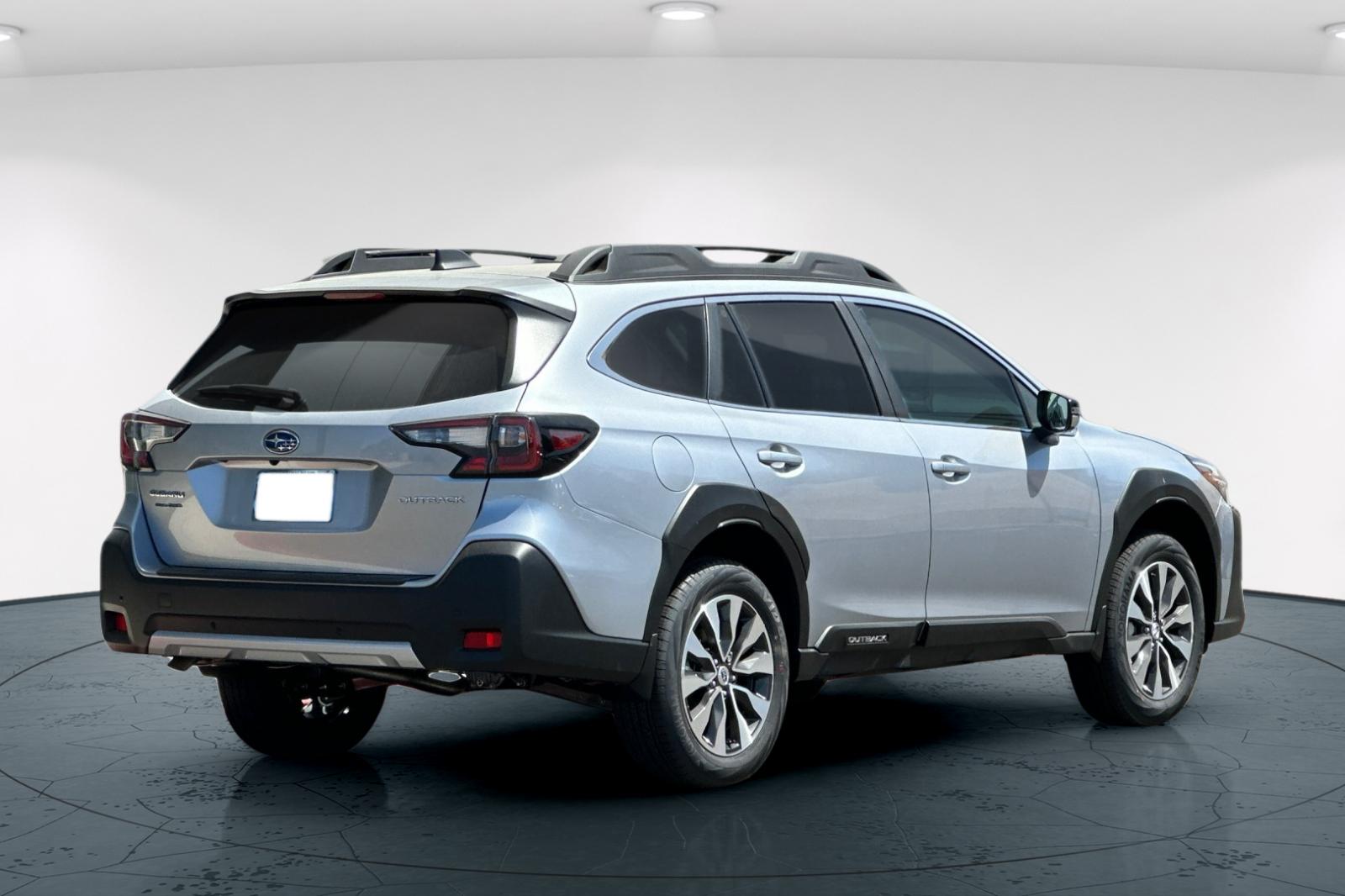 2025 Subaru Outback Limited photo 4