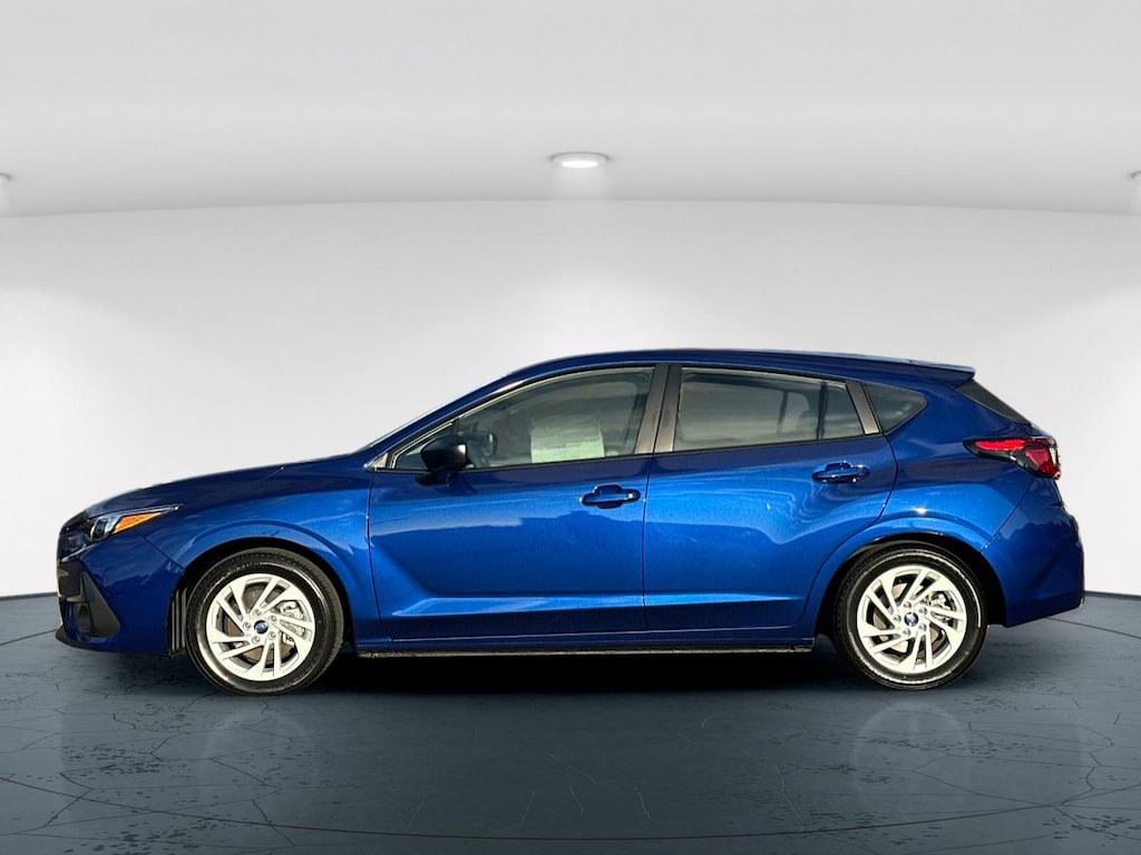 2025 Subaru Impreza Base photo 3