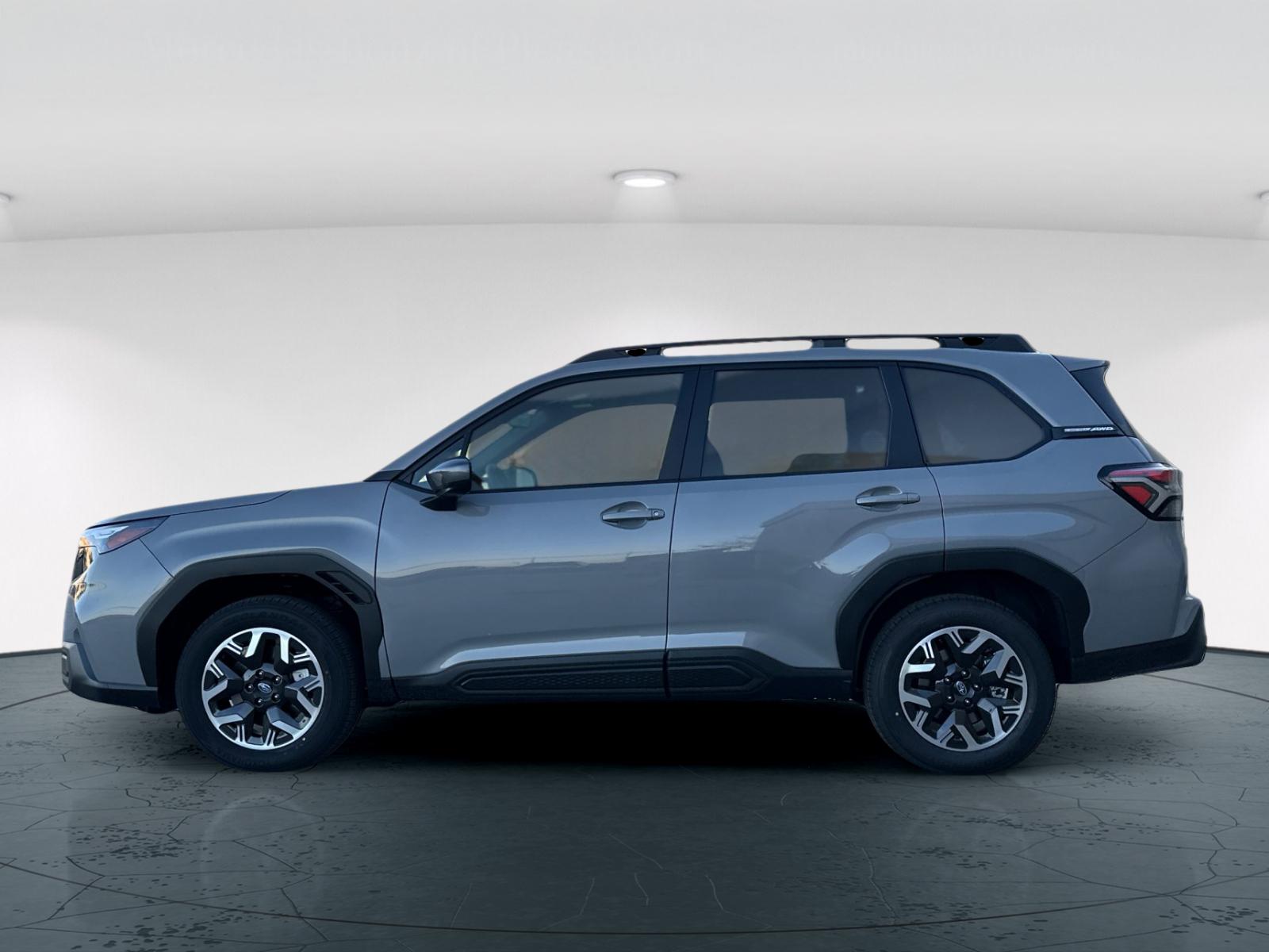 2025 Subaru Forester Premium photo 3