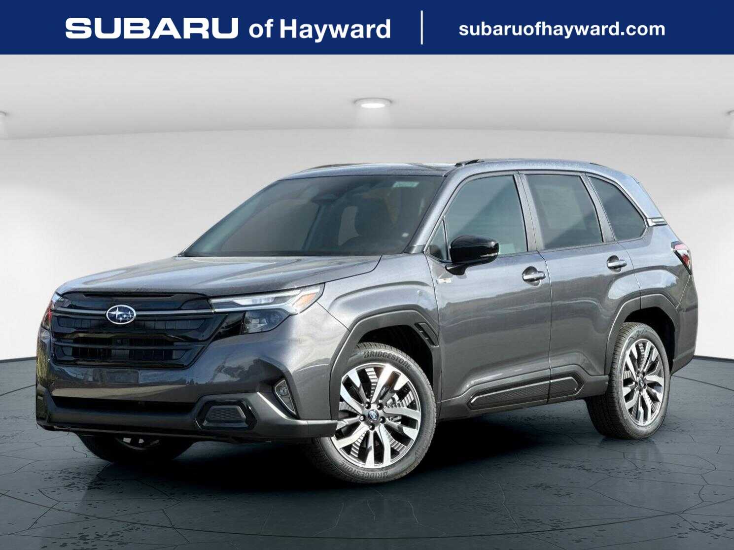 2026 Subaru Forester Touring Hybrid's photo