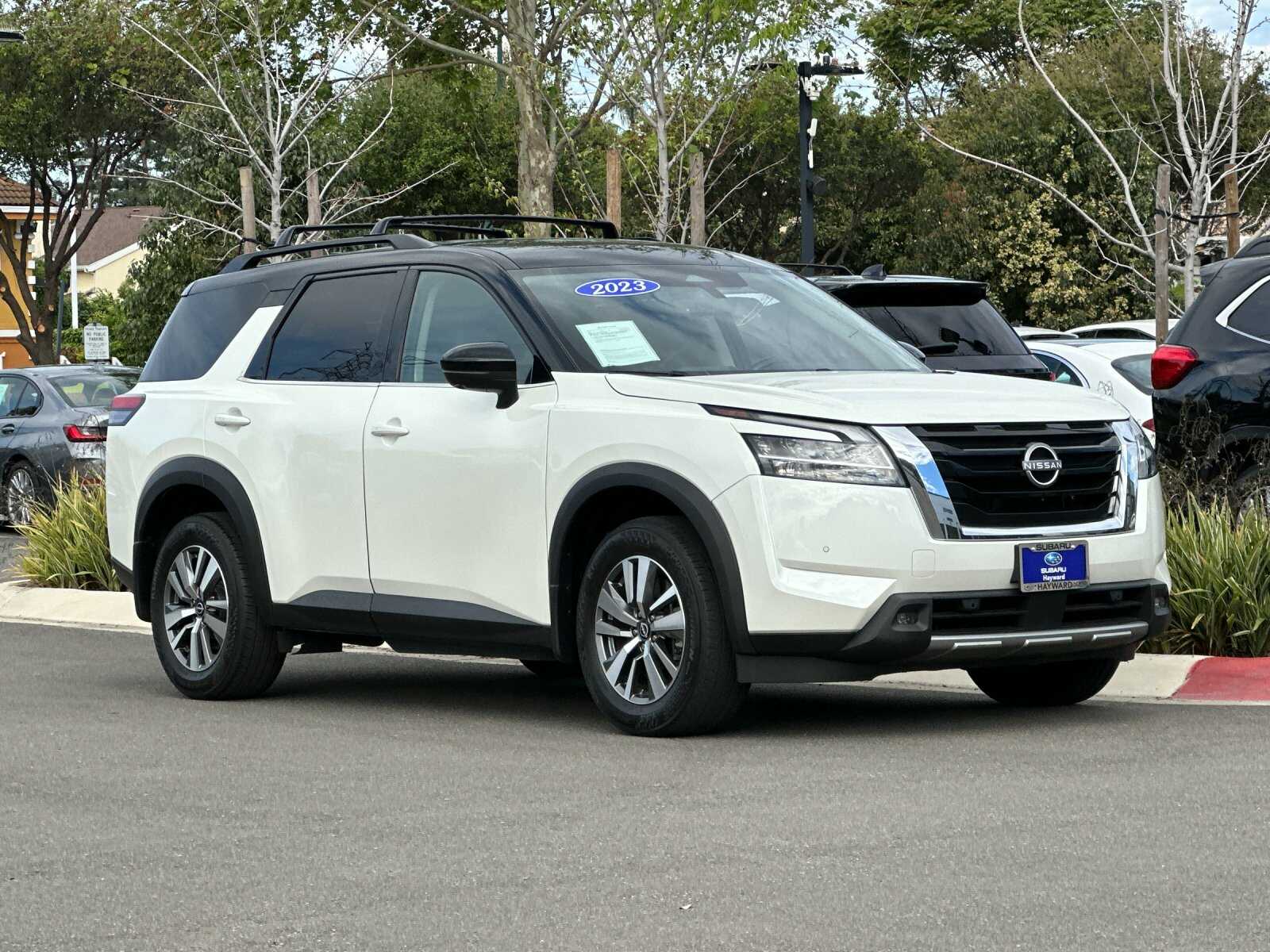 2023 Nissan Pathfinder SL - Photo 8