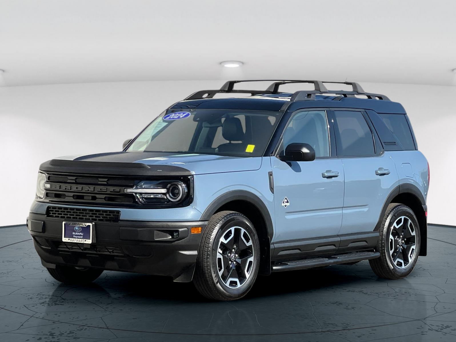 2024 Ford Bronco Sport Outer Banks photo 2