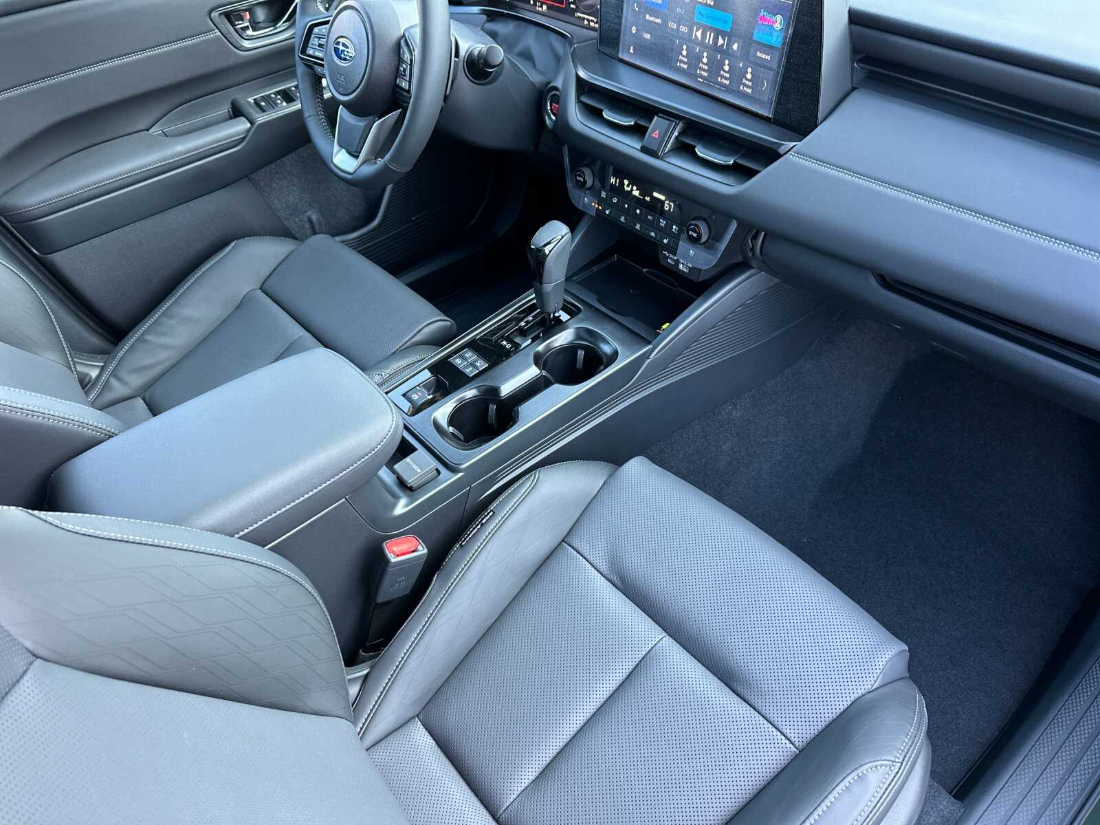 2026 Subaru Outback Touring - Photo 19