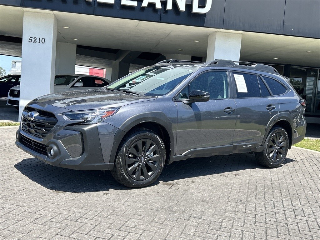 2025 Subaru Outback Onyx Edition XT photo 2