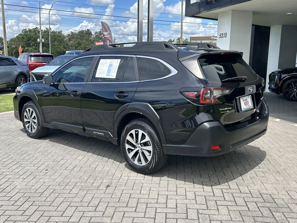 2024 Subaru Outback Premium photo 4