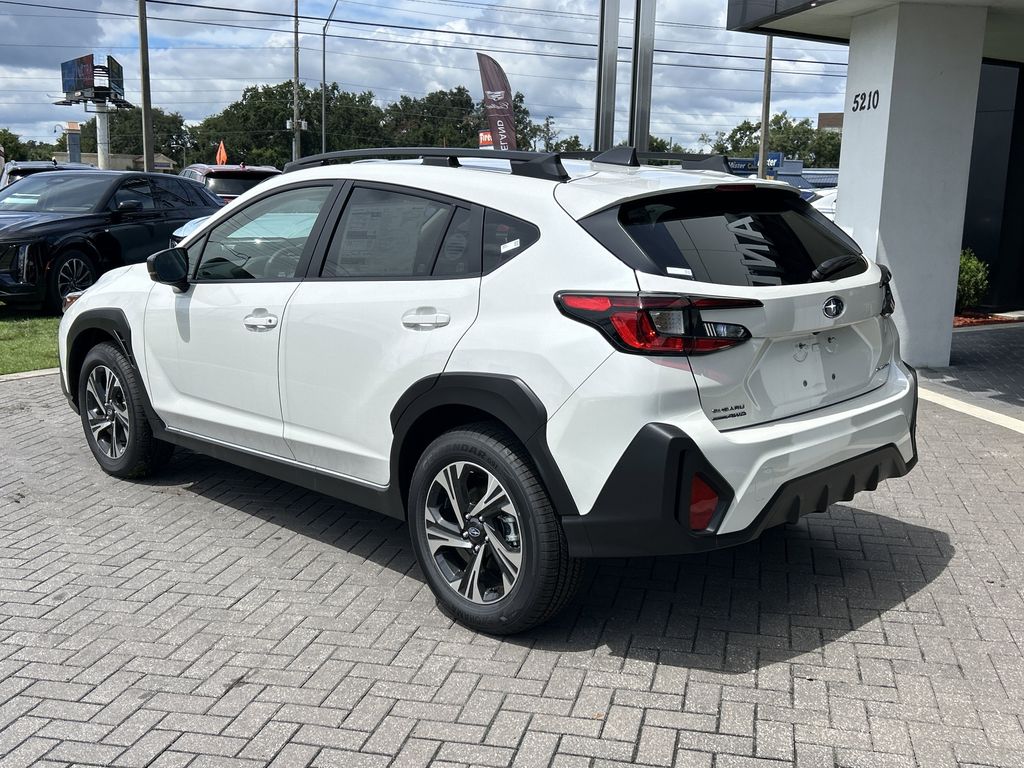 2025 Subaru Crosstrek Premium photo 4