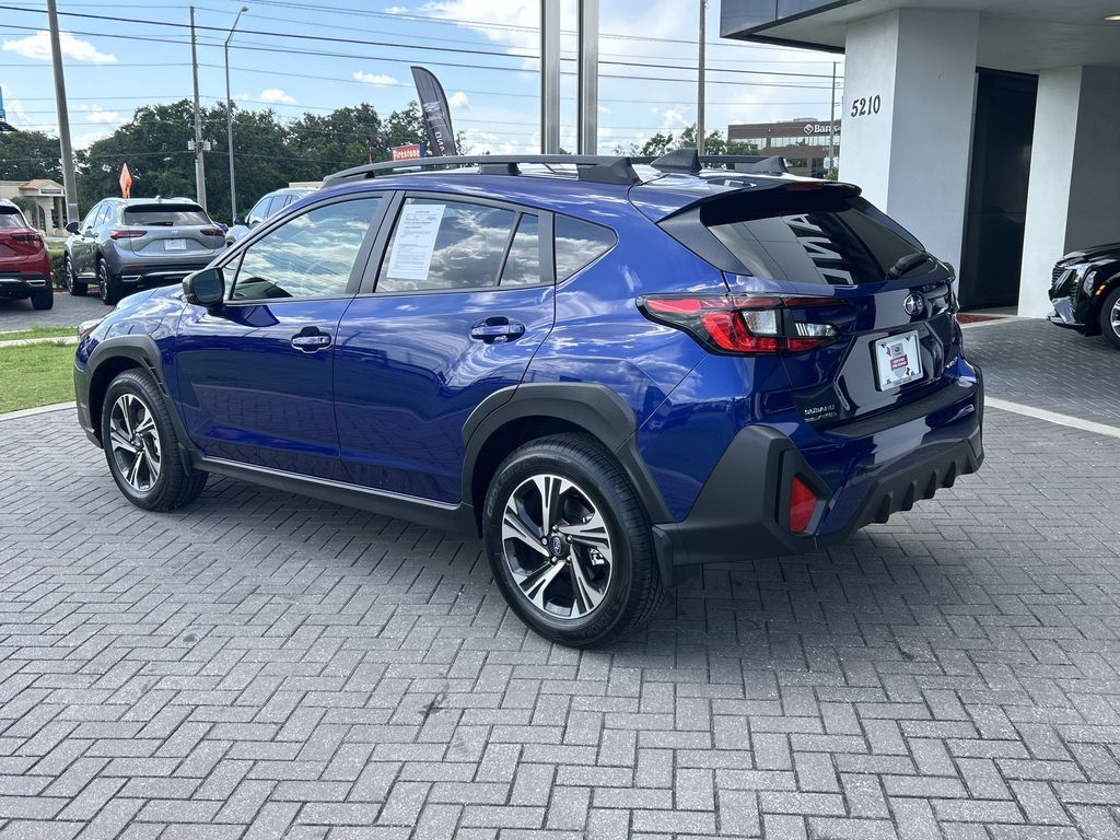 2025 Subaru Crosstrek Premium photo 4
