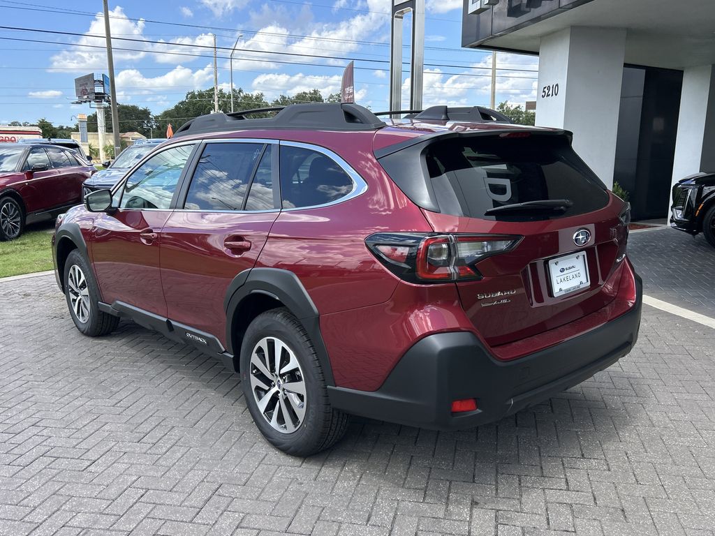 2025 Subaru Outback Premium photo 4