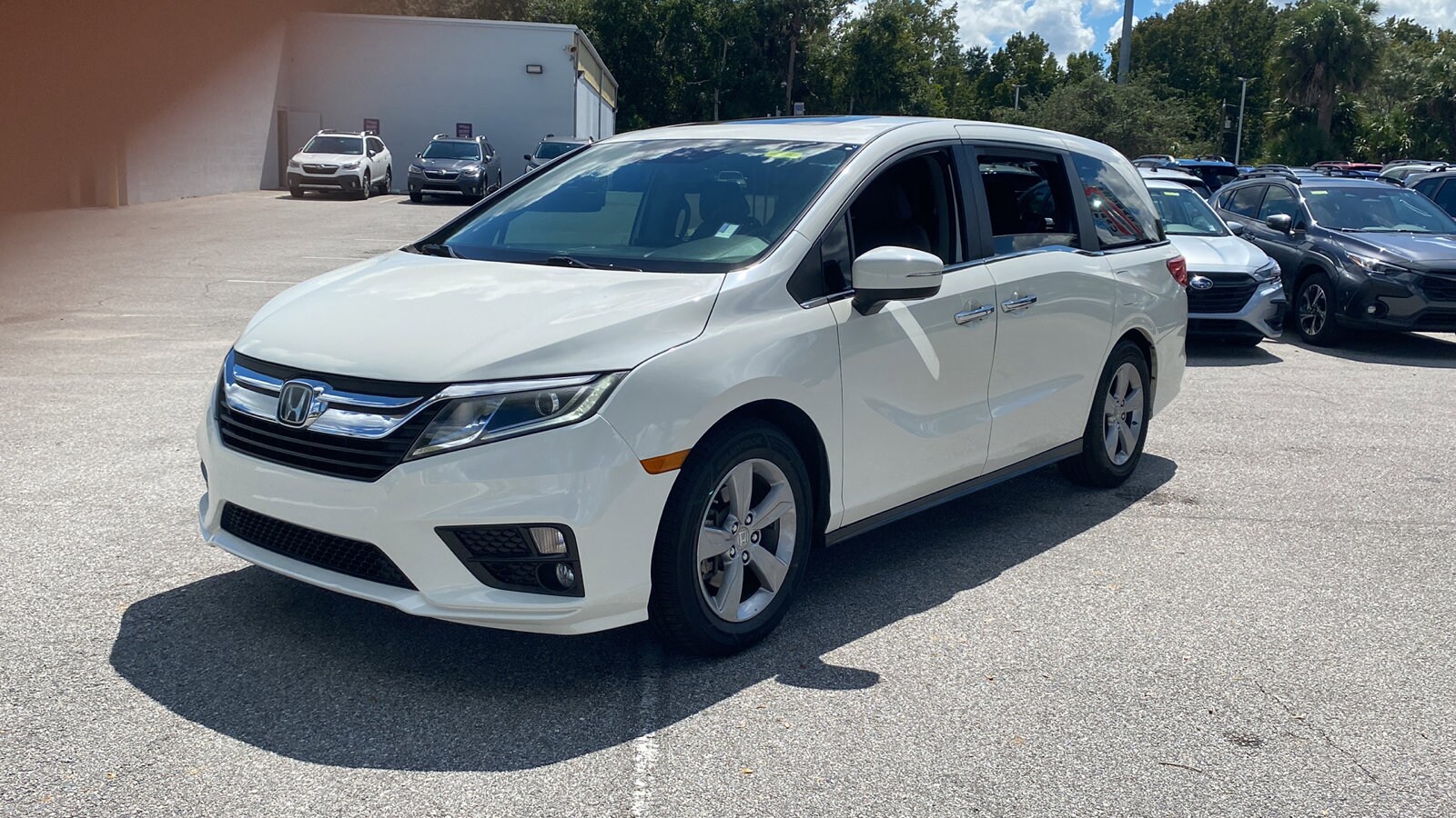 2018 Honda Odyssey EX-L photo 3