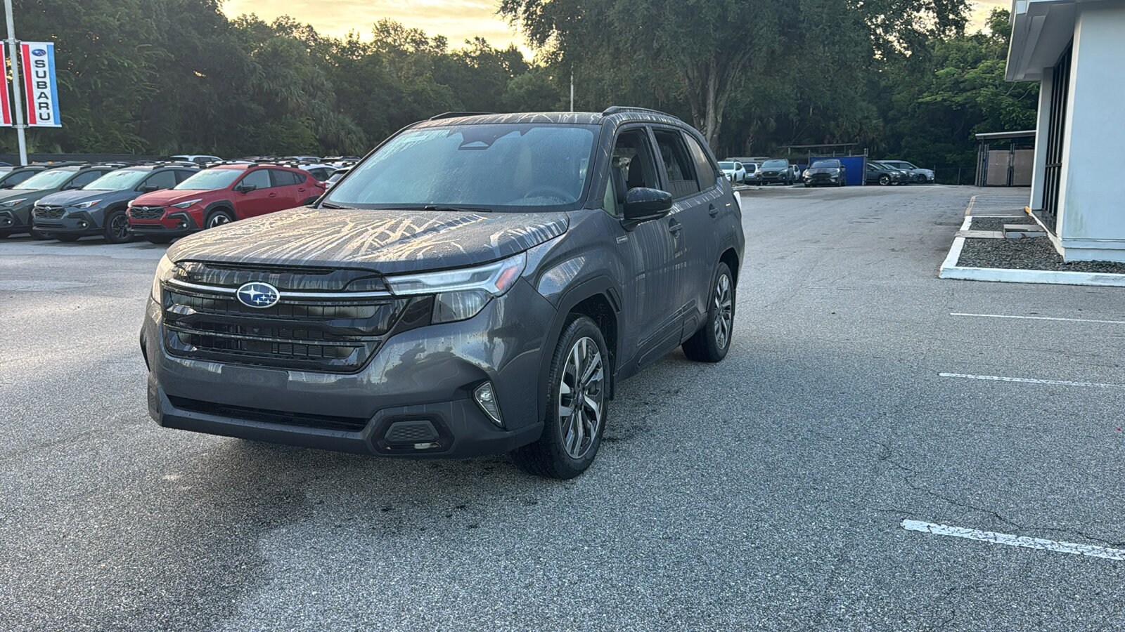 2025 Subaru Forester Touring photo 2