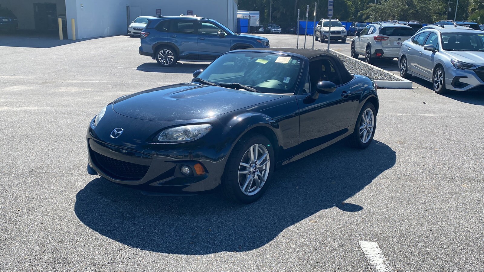 2014 Mazda MX-5 Miata Miata Sport photo 2