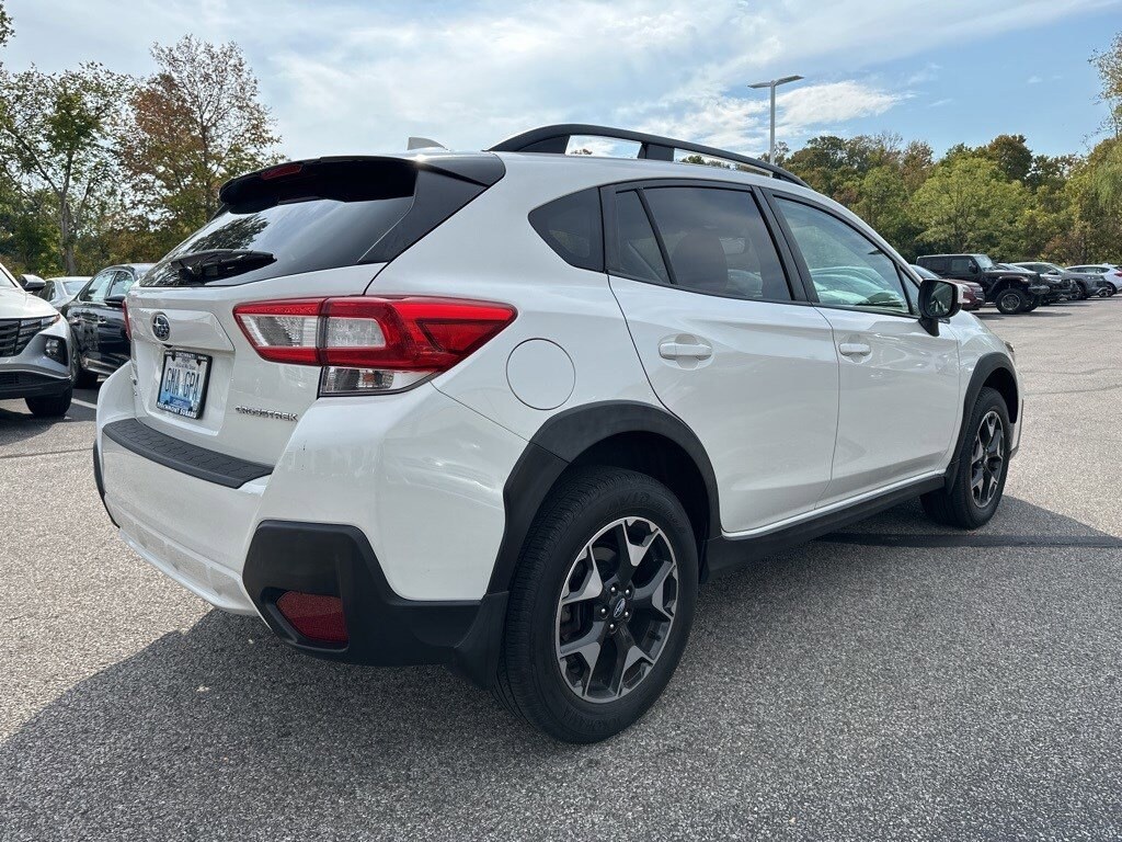 2019 Subaru Crosstrek 2.0i Premium photo 3