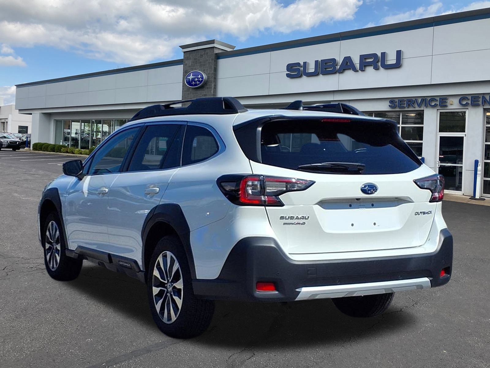 2024 Subaru Outback Limited photo 3