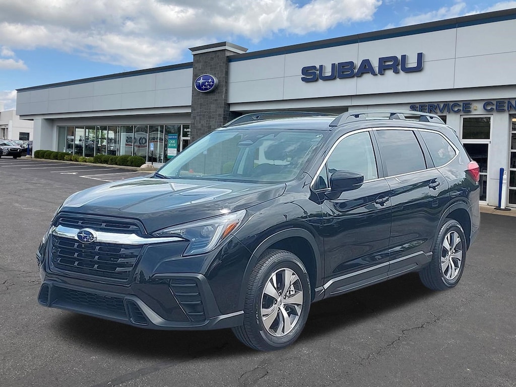 Used 2025 Subaru Ascent Premium 7-Passenger SUV