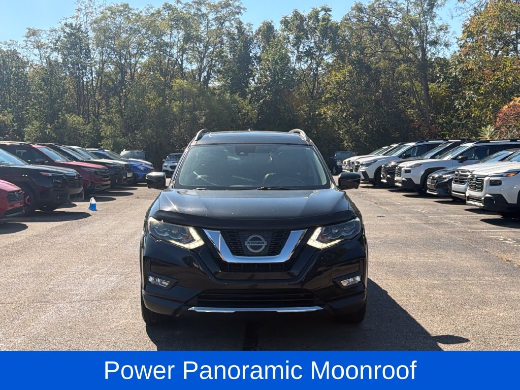 Used 2017 Nissan Rogue SL with VIN 5N1AT2MT3HC880175 for sale in Cincinnati, OH