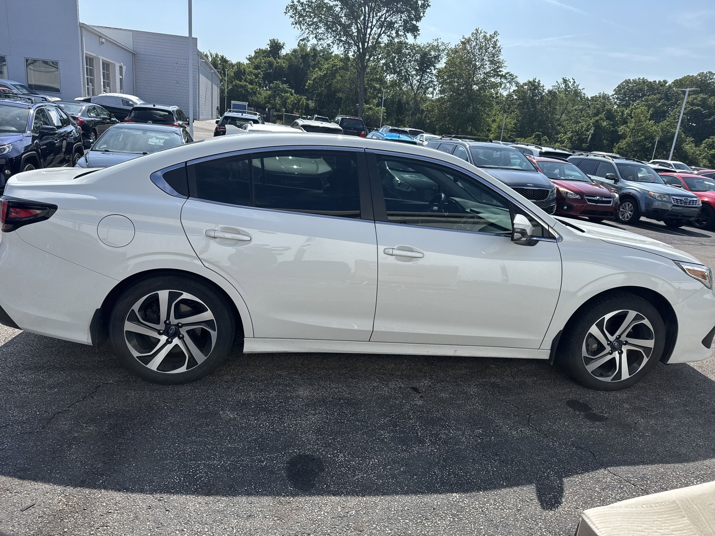 2021 Subaru Legacy Limited XT photo 2
