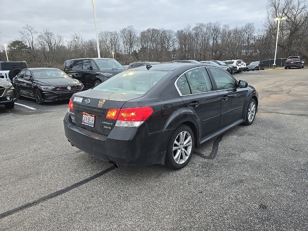 Used 2013 Subaru Legacy 3.6R Limited w/Moonroof/Nav Sedan