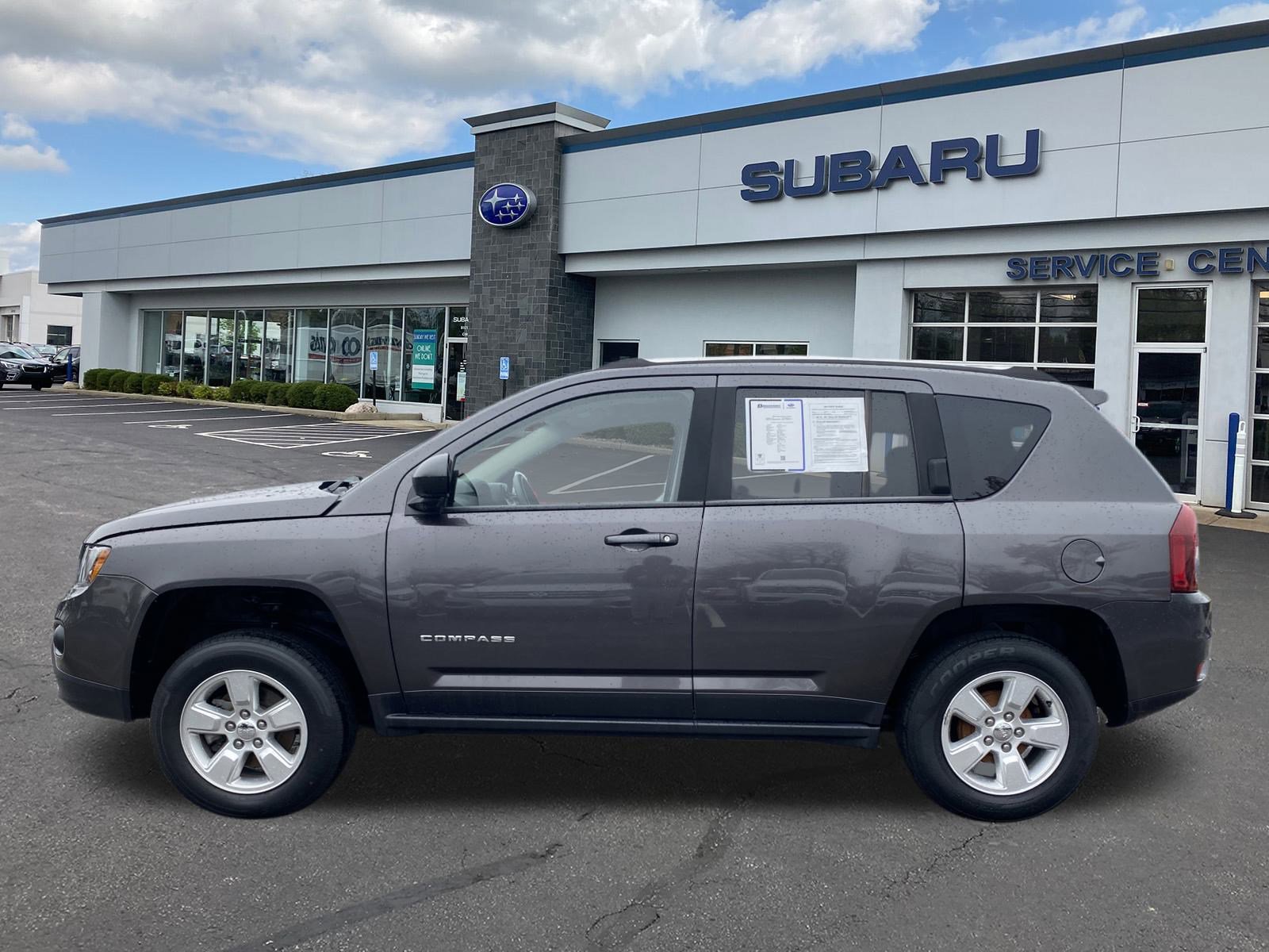 2015 Jeep Compass Sport photo 4