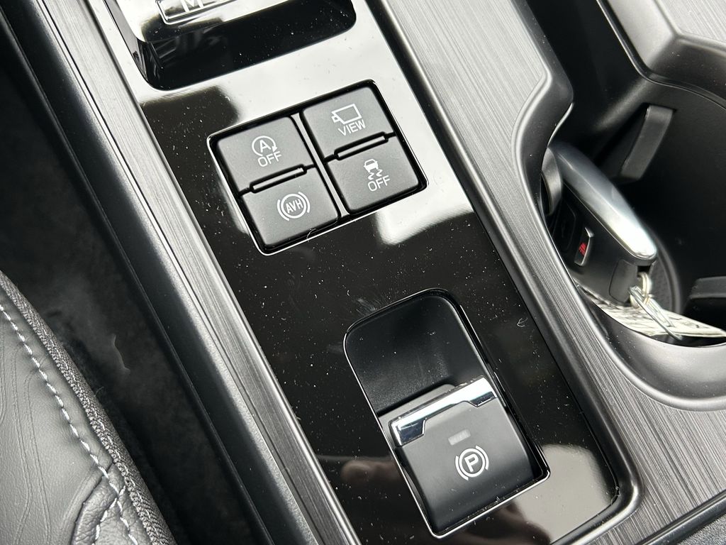 2026 Subaru Outback Touring XT - Photo 18