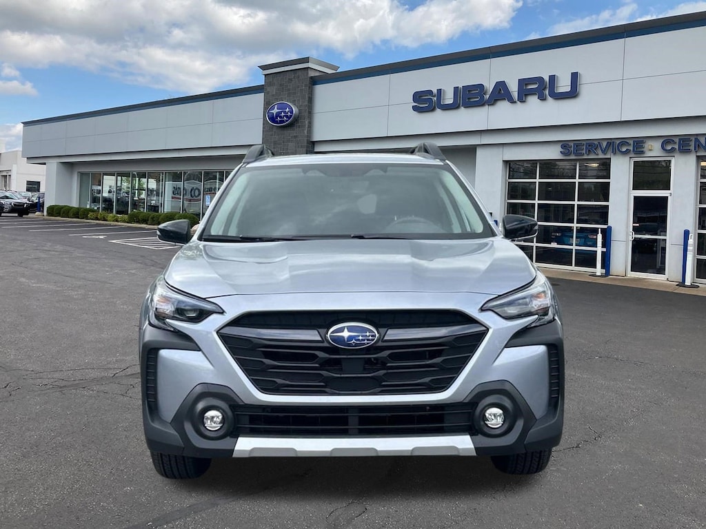 Used 2025 Subaru Outback Limited SUV
