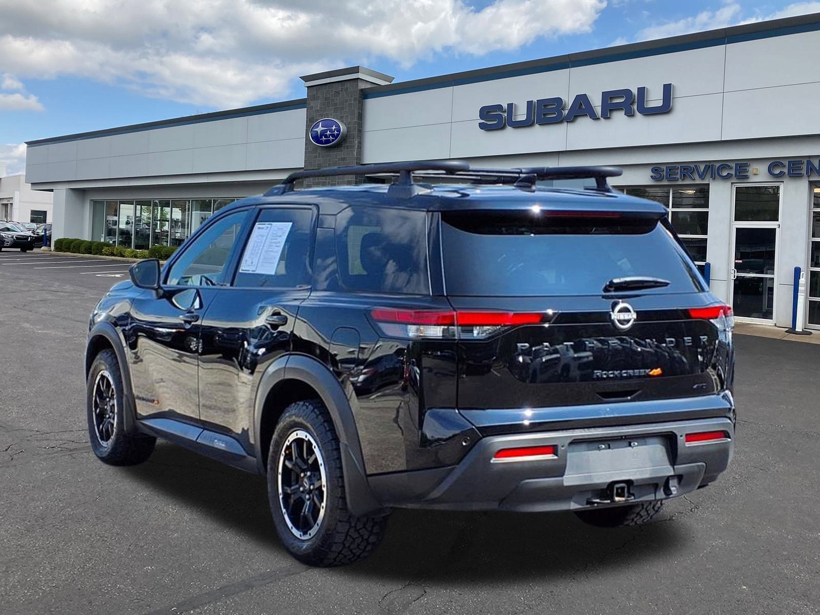 2023 Nissan Pathfinder Rock Creek photo 3