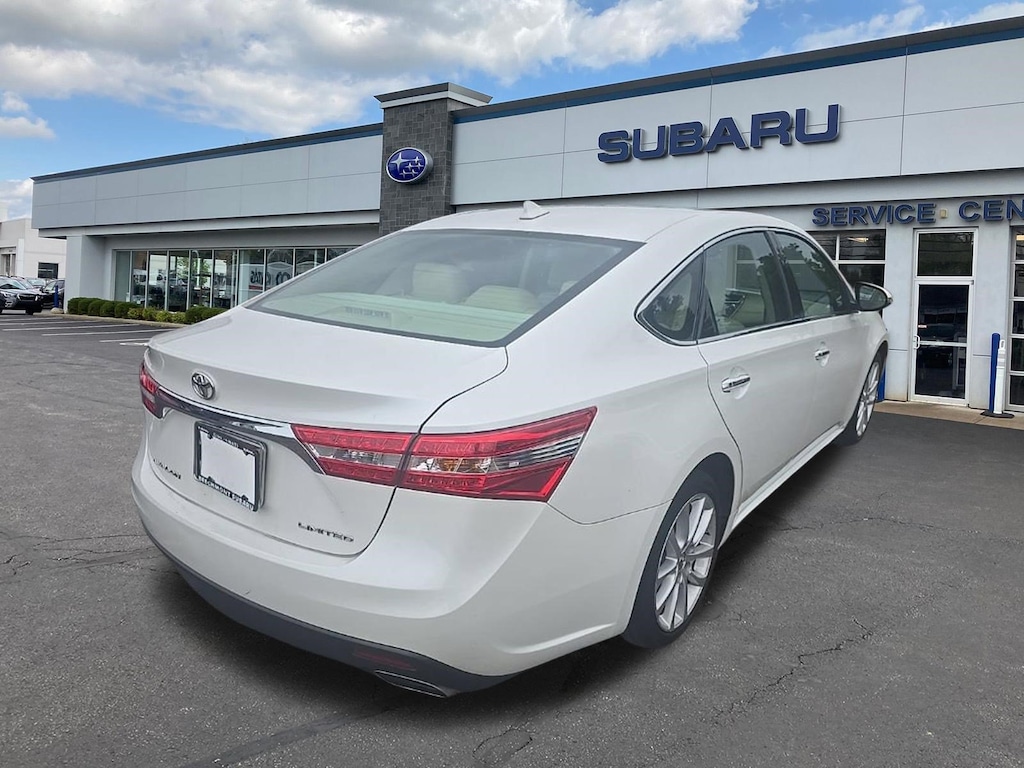 Used 2013 Toyota Avalon Limited Sedan