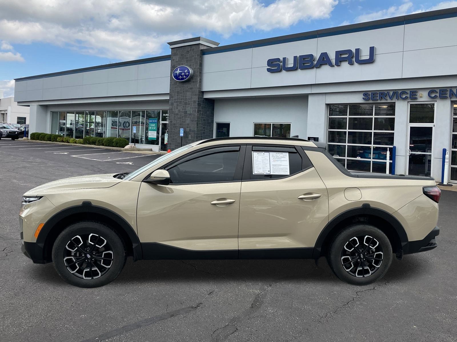 2023 Hyundai Santa Cruz SEL Premium photo 3