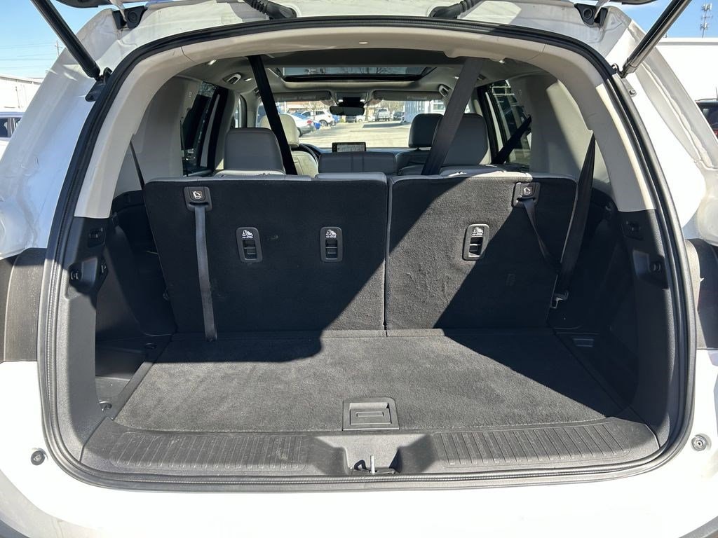 2023 Honda Pilot Elite - Photo 31