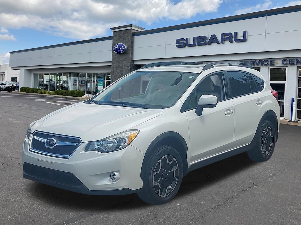 Used 2014 Subaru XV Crosstrek 2.0i Premium w/Moonroof Pkg SUV