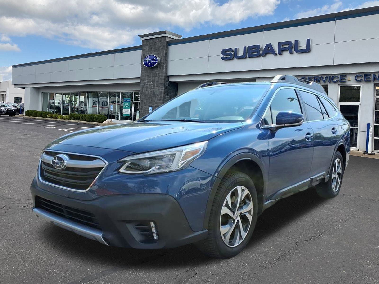 2020 Subaru Outback Limited photo 3