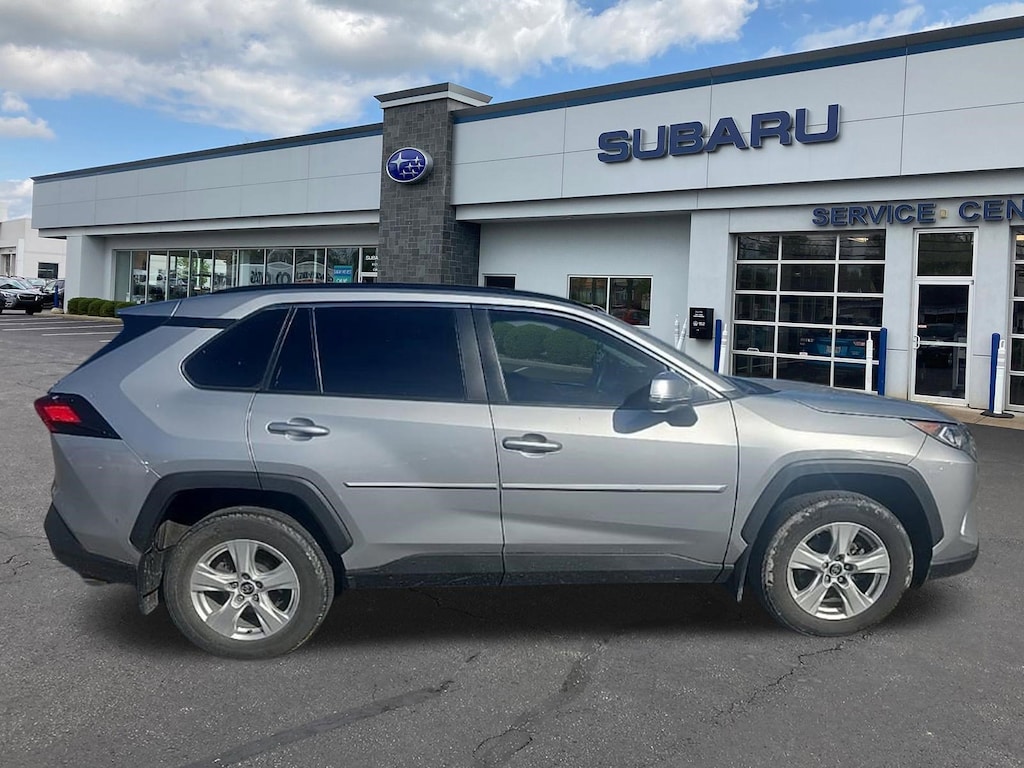 Used 2021 Toyota RAV4 XLE SUV