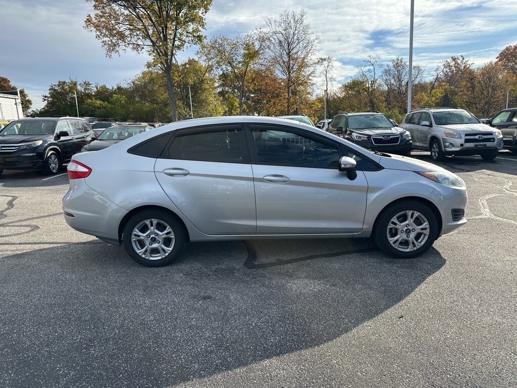 Used 2015 Ford Fiesta SE Sedan