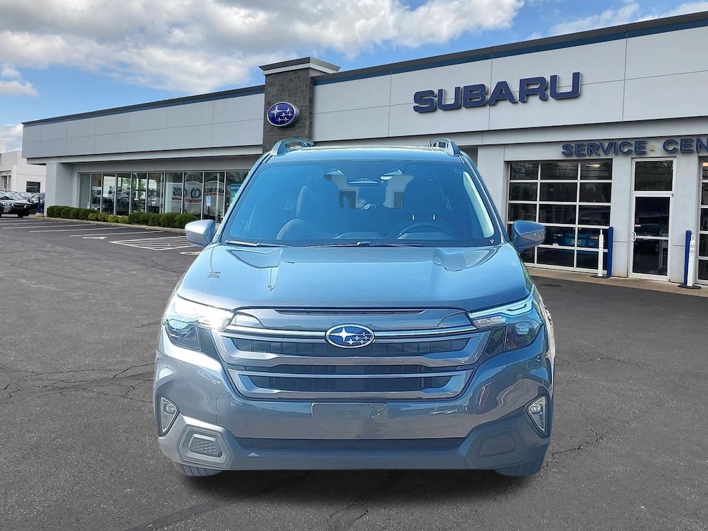 Used 2025 Subaru Forester Premium SUV