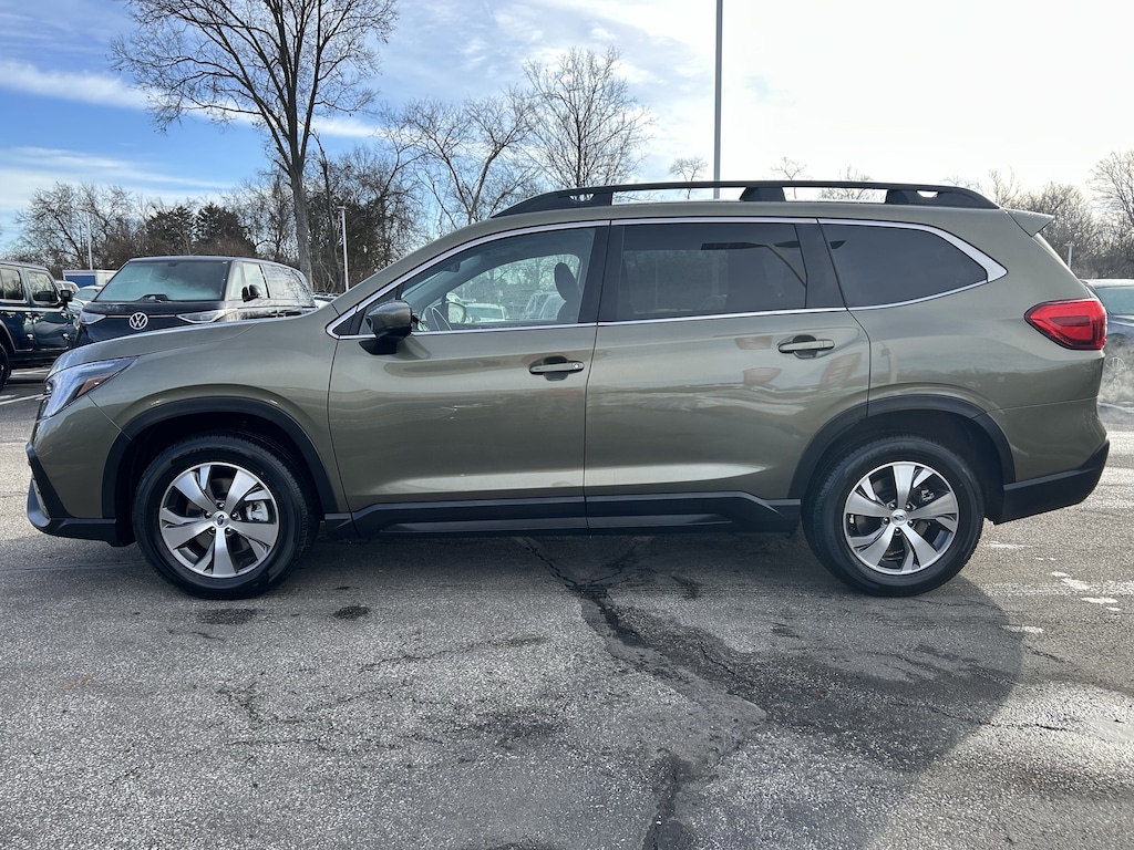 Used 2024 Subaru Ascent Premium 7-Passenger SUV