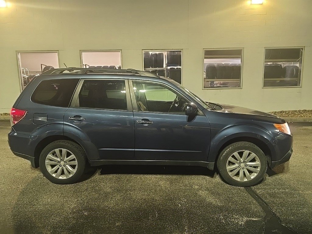 Used 2013 Subaru Forester 2.5X Premium w/All-Weather Plus Pkg SUV