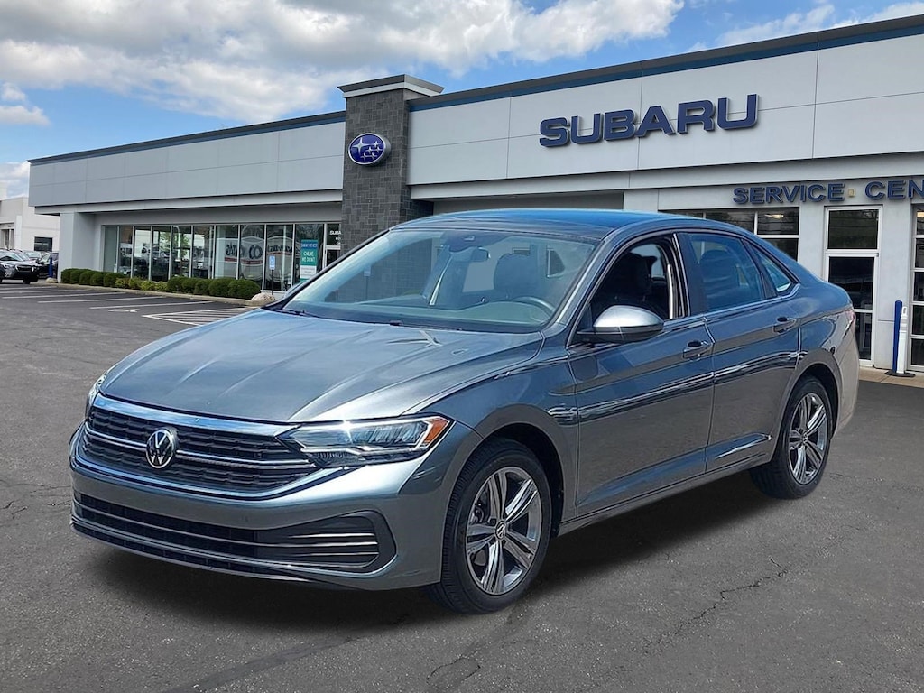 Used 2023 Volkswagen Jetta 1.5T SE Sedan
